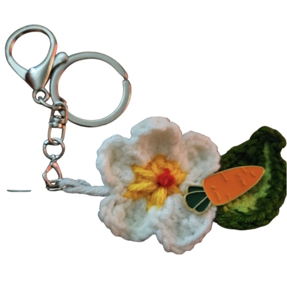 Handmade Keychain Crochet Flower Carrot  Enamel Pin White Zipper Pull Accessory - Picture 12 of 17
